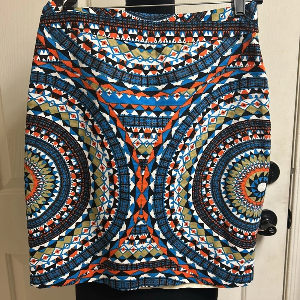 Anthropologie Tabitha Kaleidoscope Olmeda Skirt pencil tribal Size 2, EUC